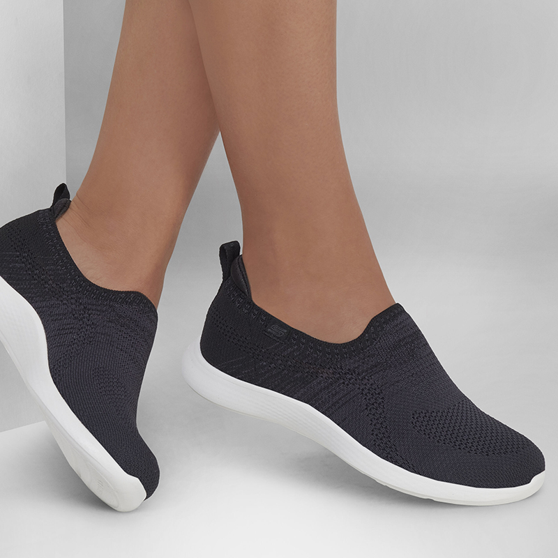 斯凯奇女士轻便健步鞋运动鞋