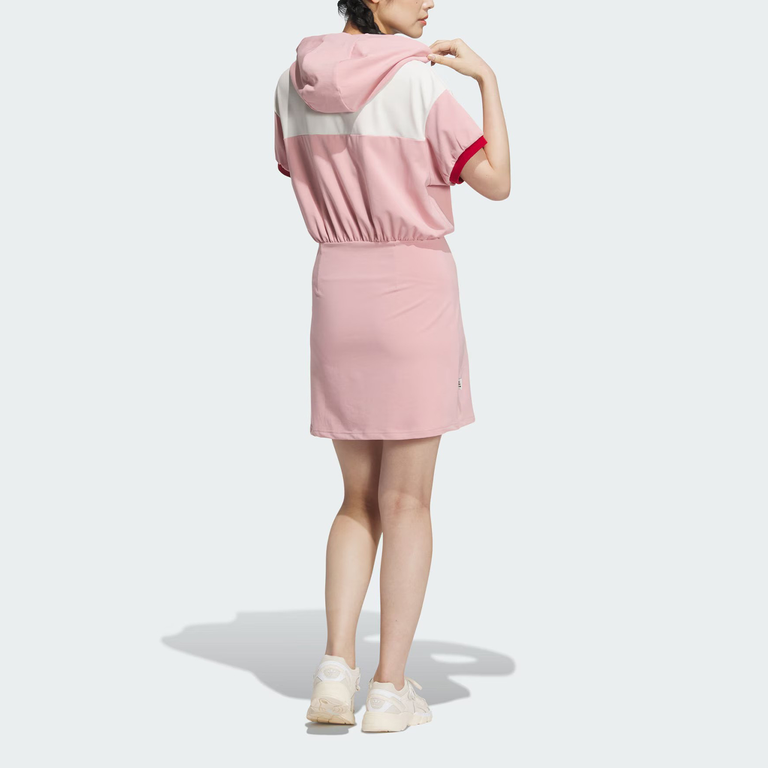 Adidas/阿迪达斯官方正品三叶草女士透气连帽休闲连衣裙JP1437