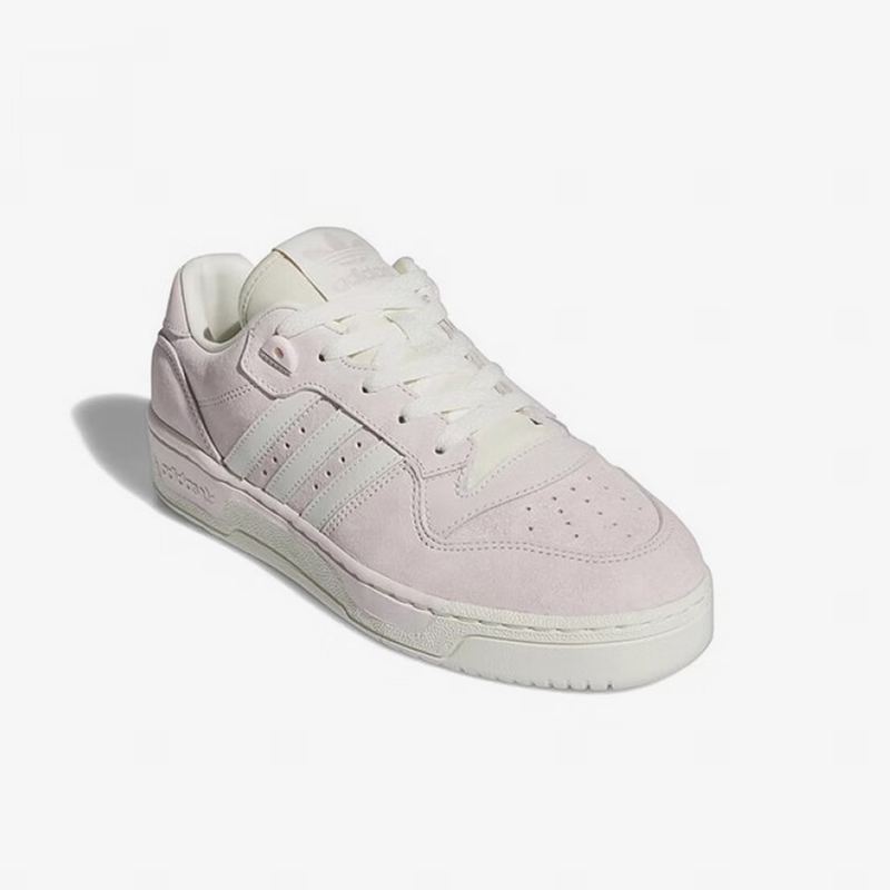 阿迪达斯女士减震耐磨低帮板鞋