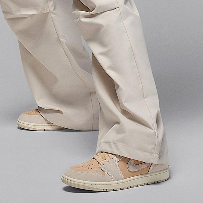 Nike/耐克正品JORDAN女士运动中帮系带耐磨减震篮球鞋HV4269-200