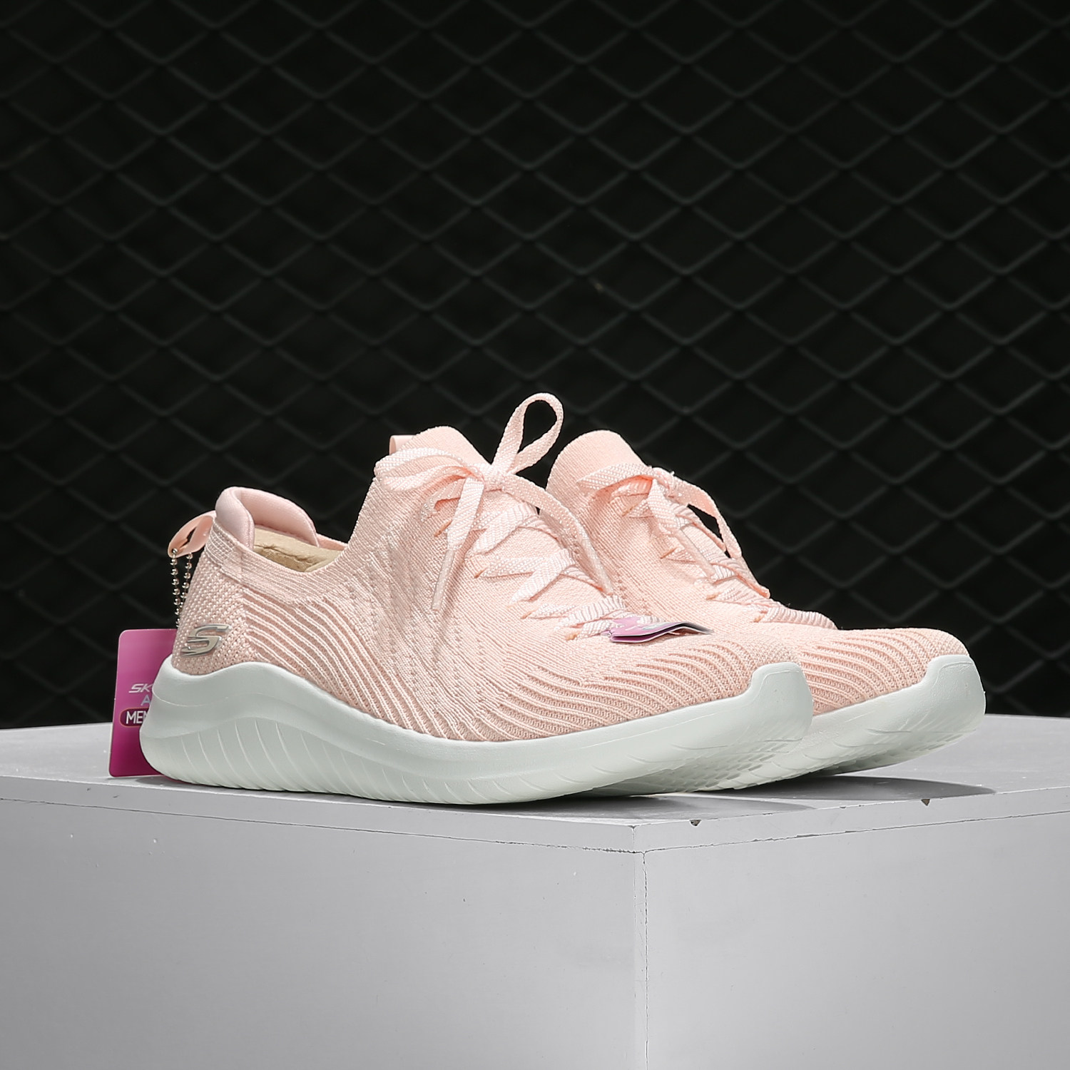 Skechers/斯凯奇正品一脚蹬休闲女子透气针织网面缓震运动跑步鞋