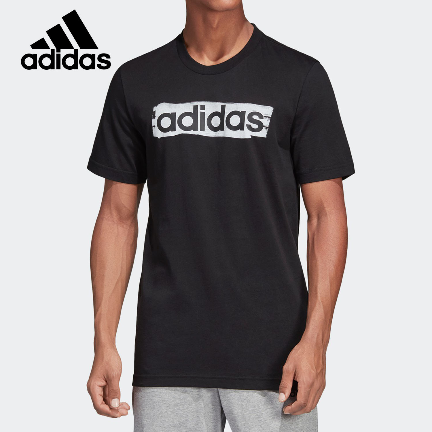 Adidas/阿迪达斯正品男装运动型格圆领套头休闲运动短袖T恤DV3046
