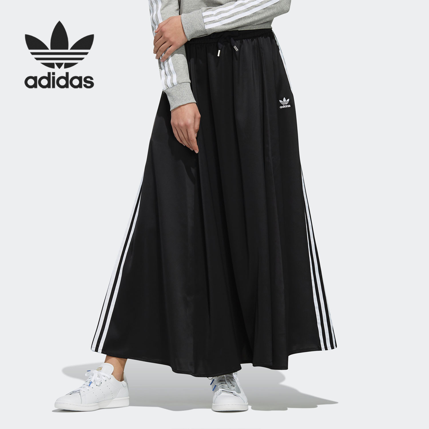 Adidas/阿迪达斯官方正品三叶草女子休闲运动半身裙FL0039 FL0045