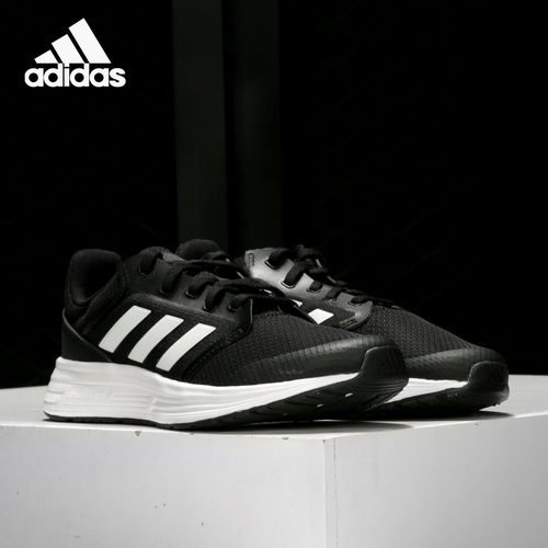 Adidas/阿迪达斯运动鞋