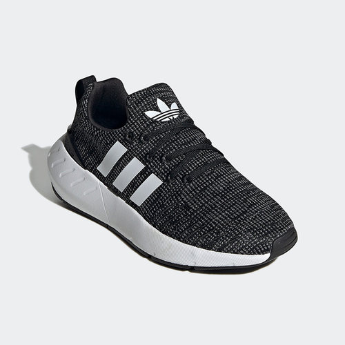 Adidas阿迪达斯三叶草大童运动鞋