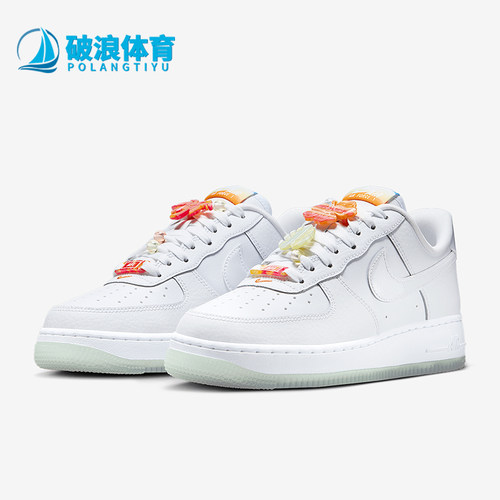 Nike/耐克正品Air Force 1女士简约休闲经典轻盈板鞋IB8875-111