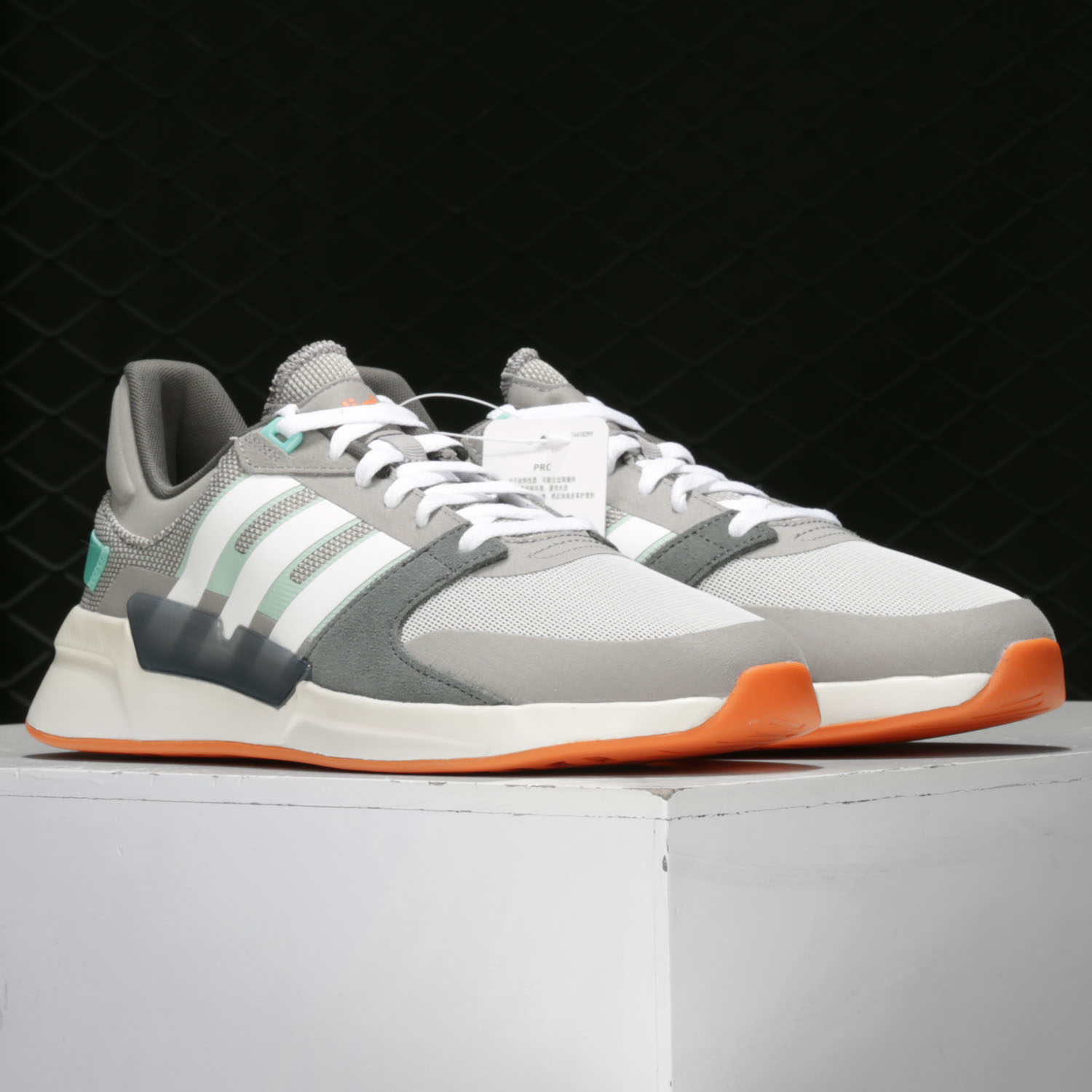 休闲运动鞋Adidas/阿迪达斯