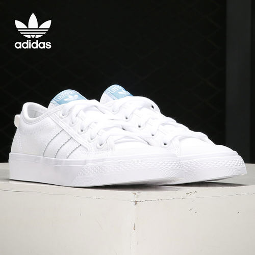 Adidas/阿迪达斯正品三叶草当季新款男女低帮轻便运动板鞋 FY7102