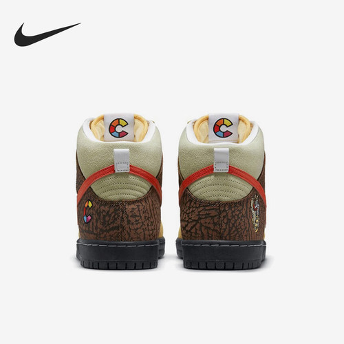 Nike/耐克正品男女同款复古舒适休闲透气高帮板鞋CZ2205-700