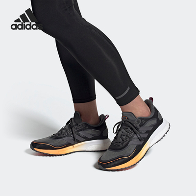 阿迪达斯男女舒适透气跑步运动鞋