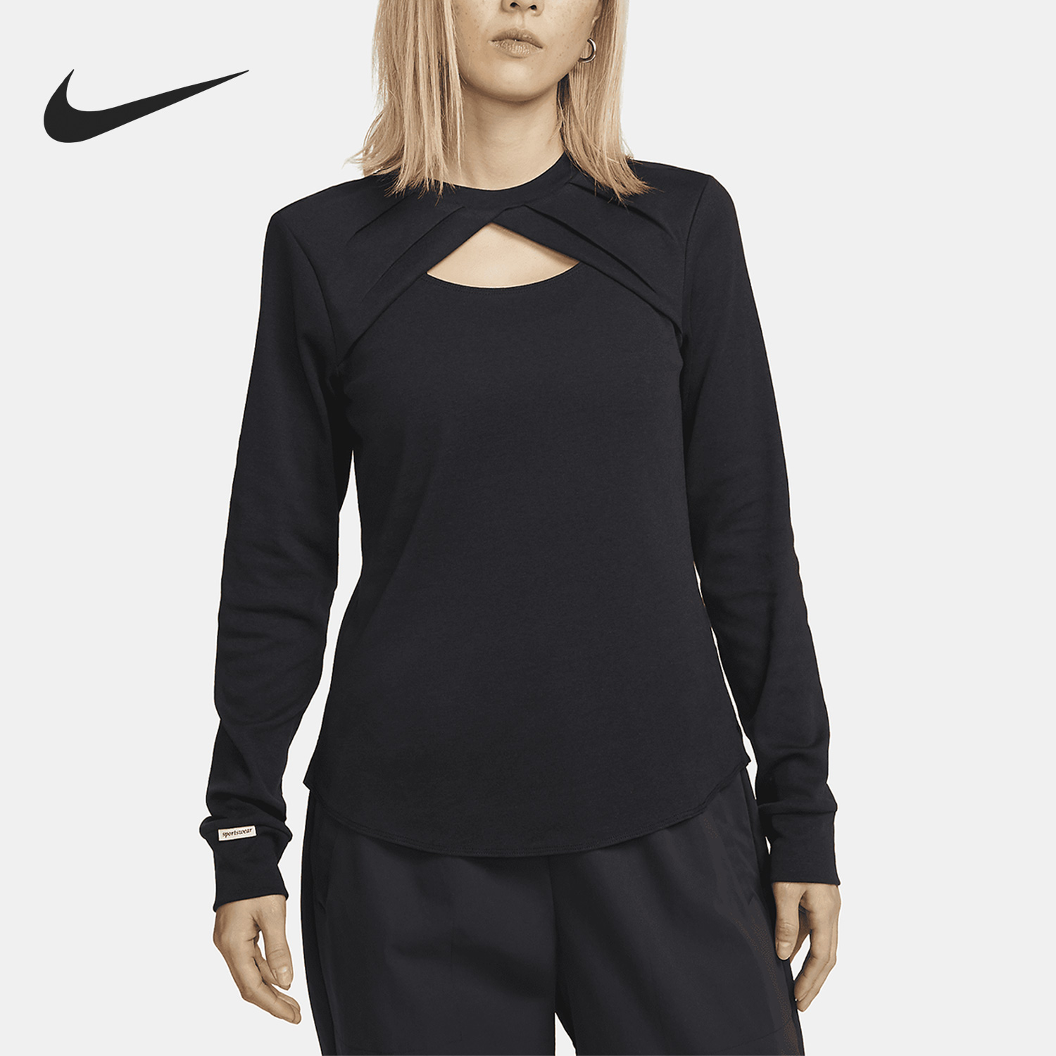 Nike/耐克正品春季新款女子运动时尚镂空长袖T恤DV8215-010