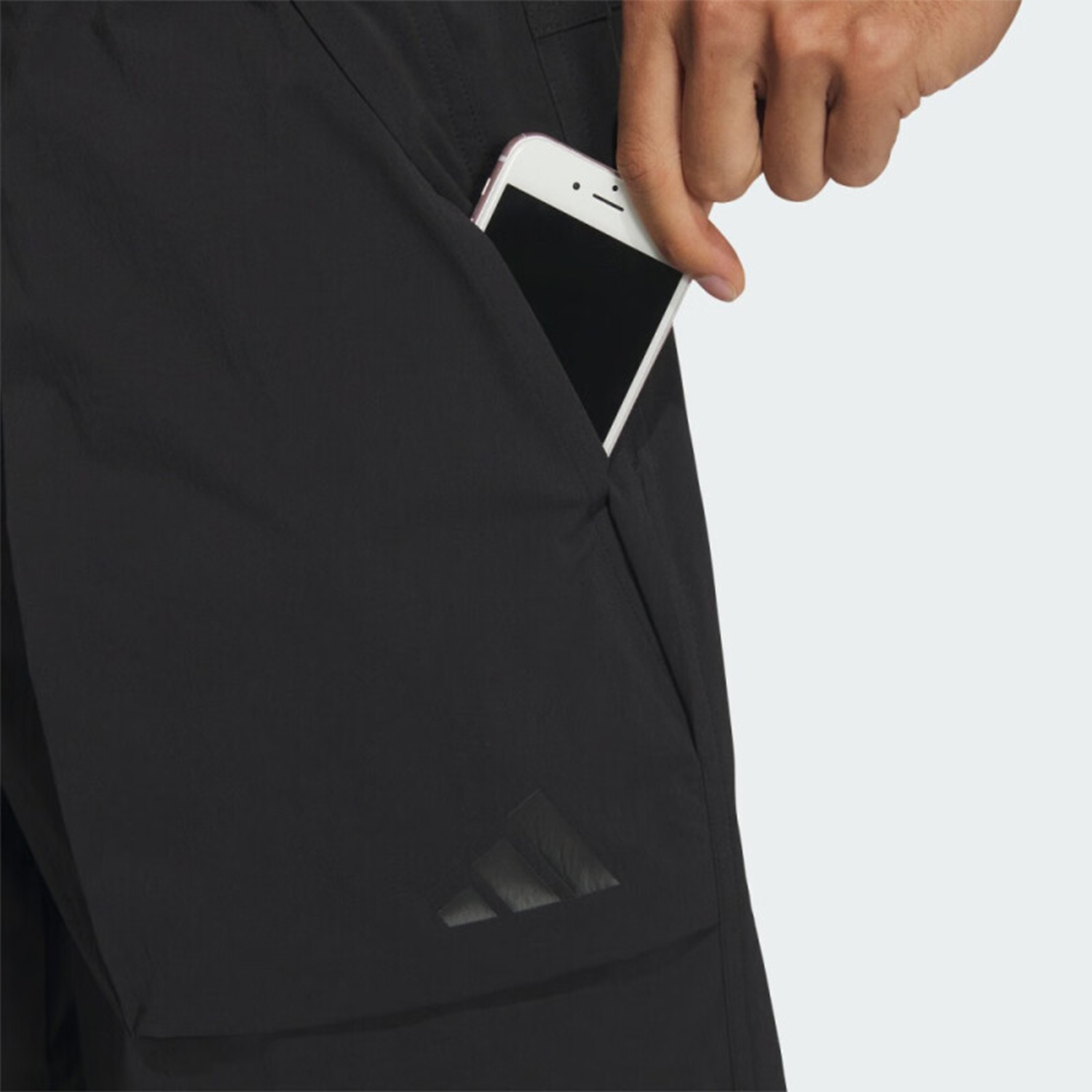 运动休闲短裤抗静电透气