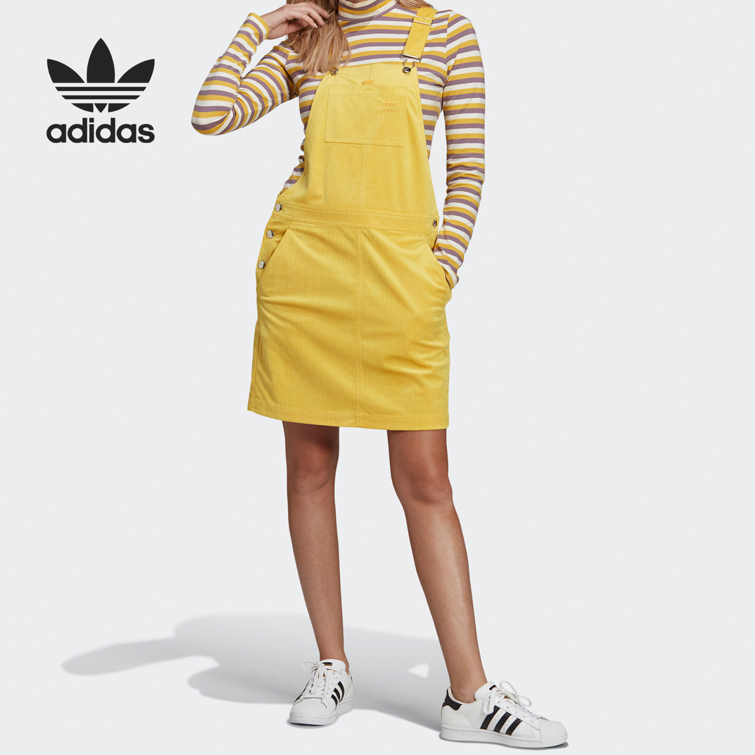 Adidas/阿迪达斯官方正品三叶草女子运动灯芯绒背带裙子 GU2994