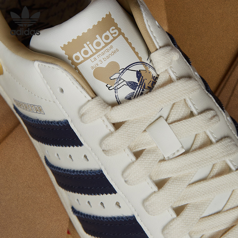 板鞋低帮（帮高小于10cm)