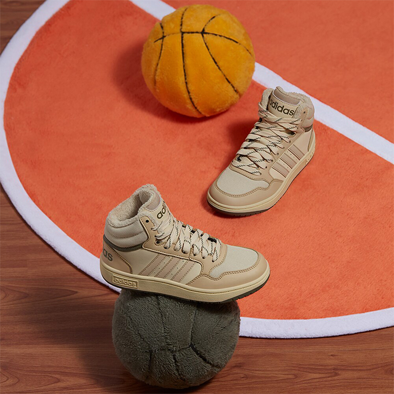 Adidas/阿迪达斯儿童篮球休闲鞋