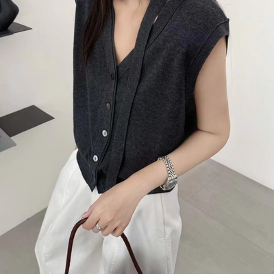 甜甜家V领针织衫女薄款挂脖飘带长袖背心(含31.2绵羊毛)NK10801