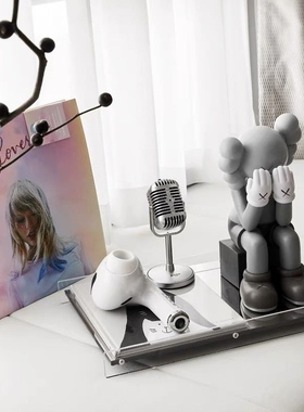 现代轻奢样板间软装客厅卧室飘窗暴力熊装饰品托盘收纳搭配组合