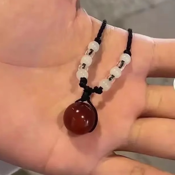 编织相思豆项链转运珠红吊