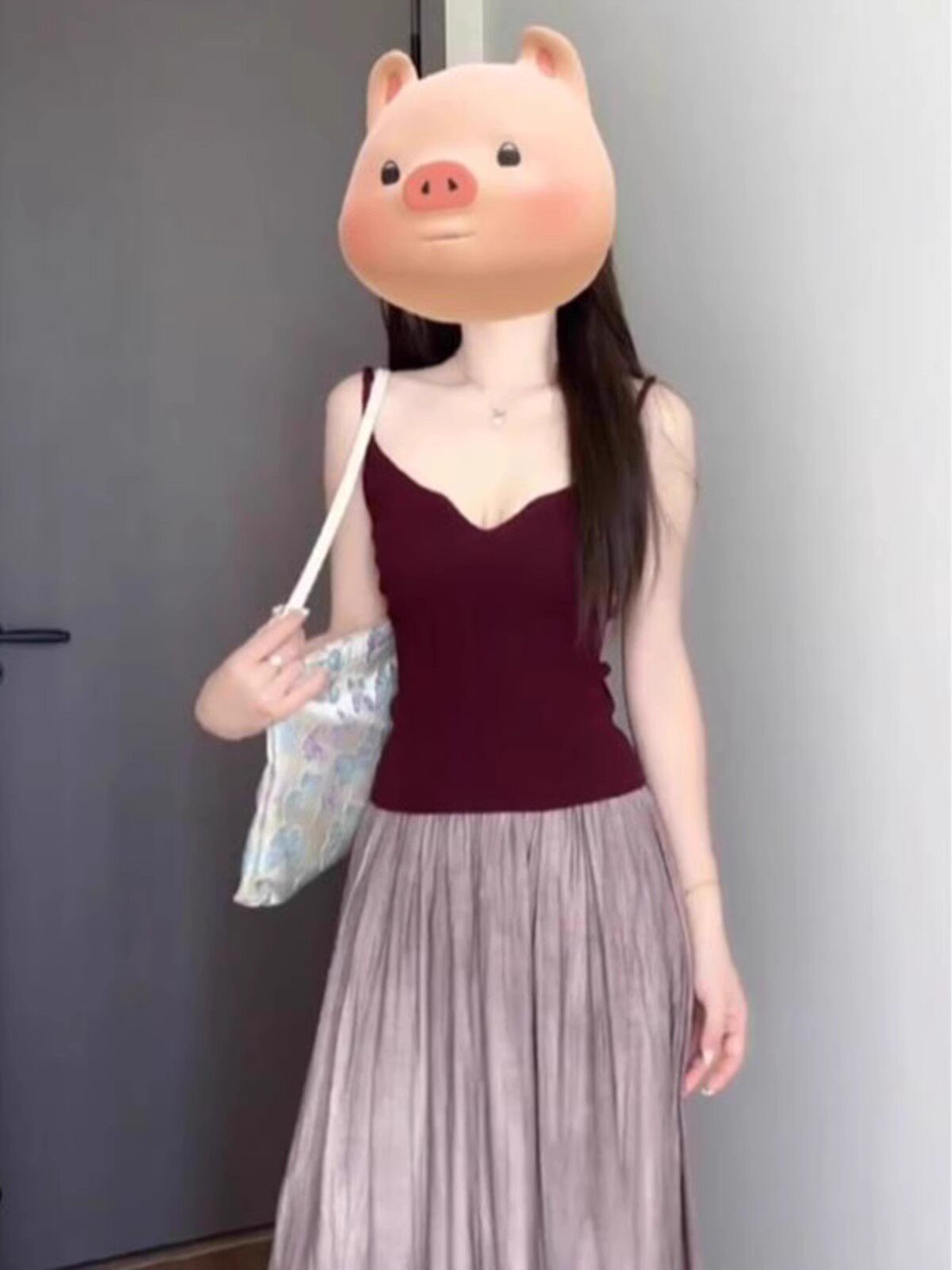 正反两穿扭褶吊带弧形V领背心女性感纯欲卷边设计感显瘦针织上衣