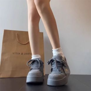 原创深灰色超厚底有擦声板鞋 女ins百搭纯色运动鞋 简约美式 休闲鞋