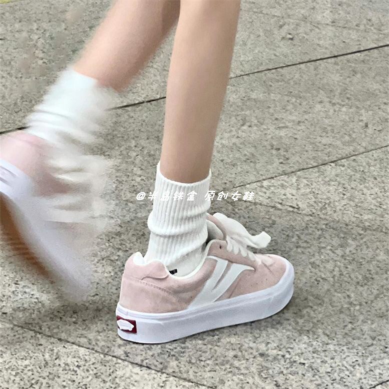 复古高街樱花粉V字滑板鞋女ins厚底有擦声面包鞋增高百搭运动鞋女