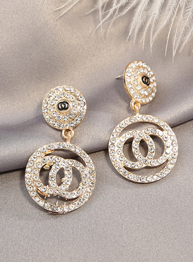 Luxury Design Earrings New Popular Vintage Classic Double Me