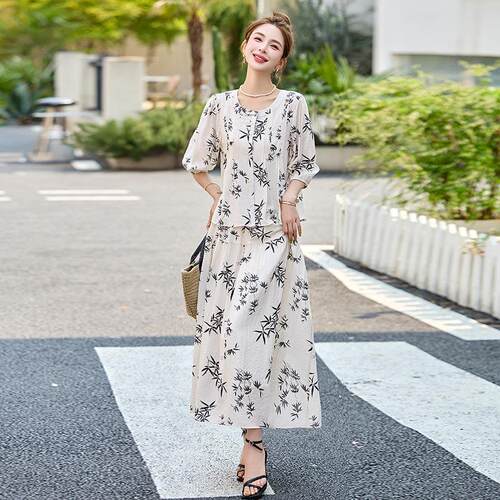 时LB2801-0尚休半闲两套装夏季新款女装印花宽松套上衣裙件裙