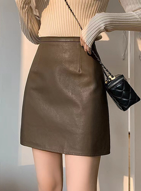 皮裙 半身裙女2025春秋新款哑光咖色高腰a字裙防走光黑色棕色短裙