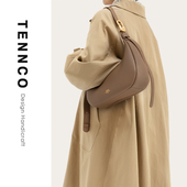 2025通勤腋下包真皮单肩斜挎包女 大月牙包 8折特价 TENNCO