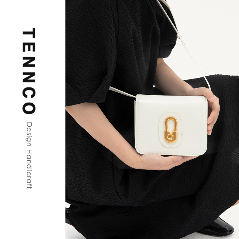 tennco郁金香真皮小方包