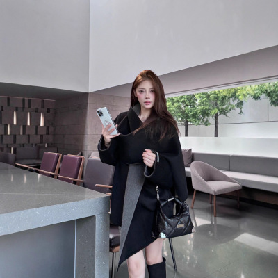 星绎2025新款冬季设计感围巾斗篷式双面羊绒大衣女披肩中长羊毛呢