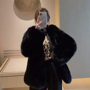 仿狐狸皮草外套女中长款保暖加厚学生款毛毛绒绒大衣宽松秋冬黑色