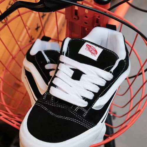 万斯 KNU-SKOOL 舒适百搭 VN0009QC6BT(黑白内里随机）