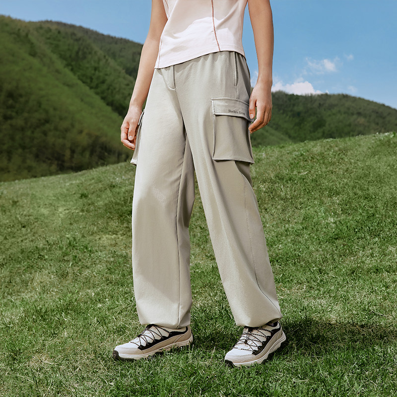 斯凯奇2026秋季女款宽松运动裤防泼水科技面料耐磨直筒梭织长裤,运动服/休闲服装,运动长裤,淘宝优惠券,粉丝福利购,淘宝优惠卷