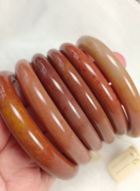 天然佘太玉圆条手镯保真包邮