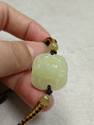 黄白老玉和田玉螃蟹手牌一物一图