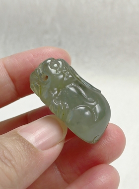 天然岫玉貔貅吊坠项链