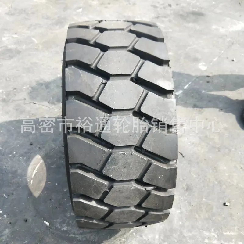 运梁车轮胎355/65R15 平板拖车轮胎355/65-15 叉车铺轨车轮胎
