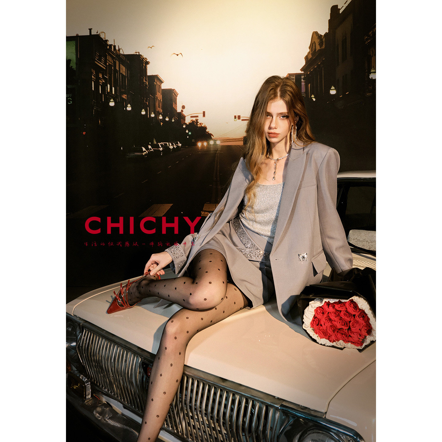 【廓形裁剪】CHICHY经典老钱风灰色西服套装女春款外套半裙两件套,女装/女士精品,时尚套装,淘宝优惠券,粉丝福利购,淘宝优惠卷