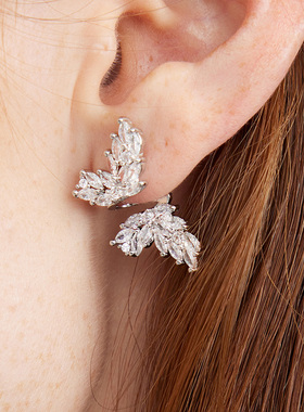 LARAINE YIN小众设计感闪钻蝴蝶耳环s925银针气质个性耳钉女ins