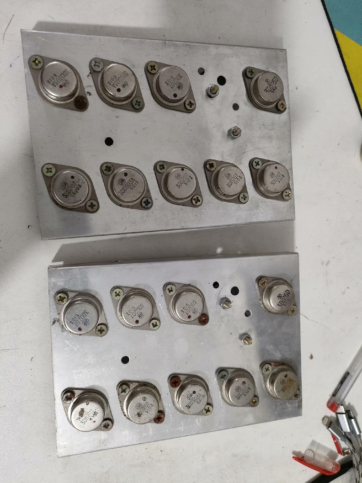 金封三极管3DD207 3DD303A 3DD15D洁川议价