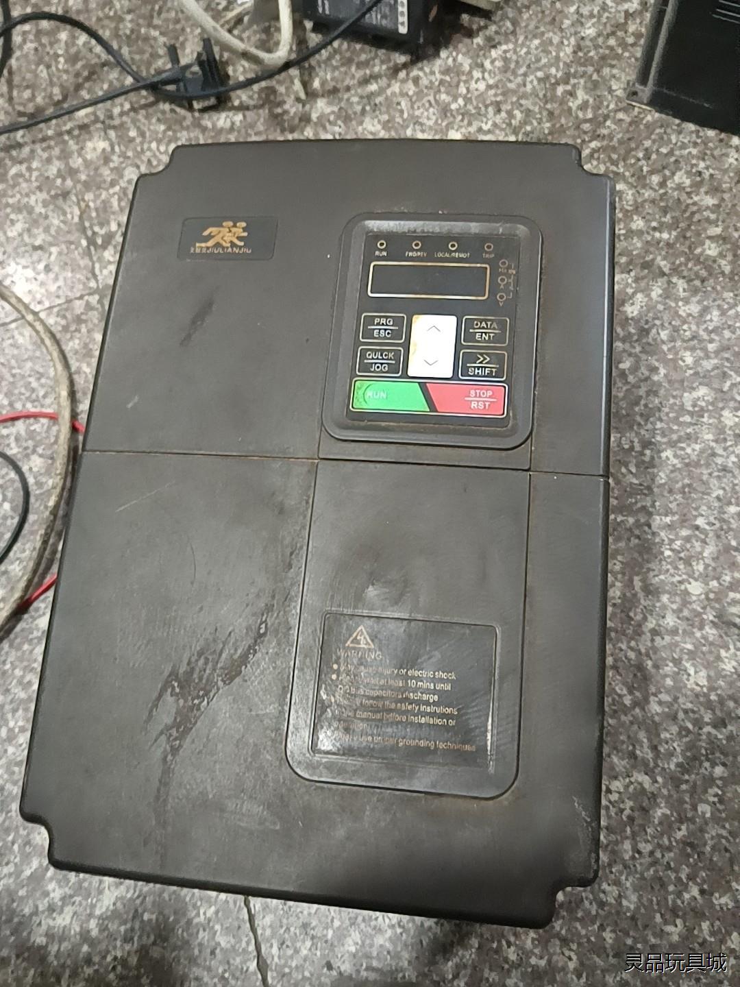 拆机久联久变频器 JB10A 11KW 成色就这样  350议价商品