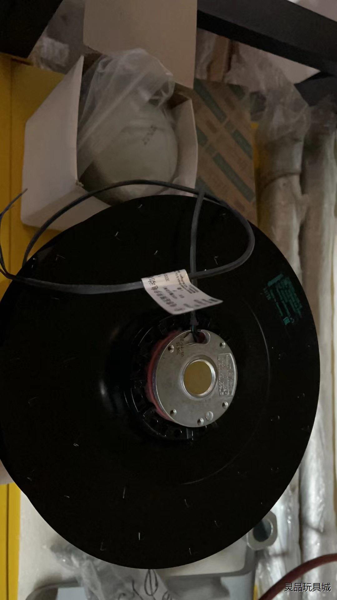 全新R2E250-AL05-16风扇议价商品