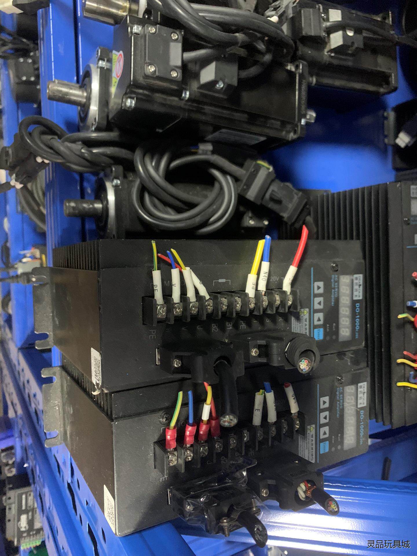 德欧伺服驱动器配电机、品牌型号 DO-1000C20LWW、议价商品