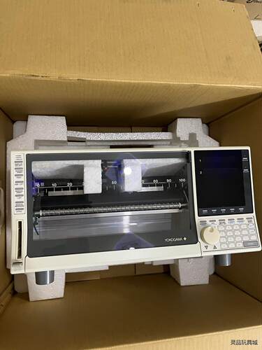 LR4100E全新和横河371121-B-0记录仪实物图拍摄议价商品