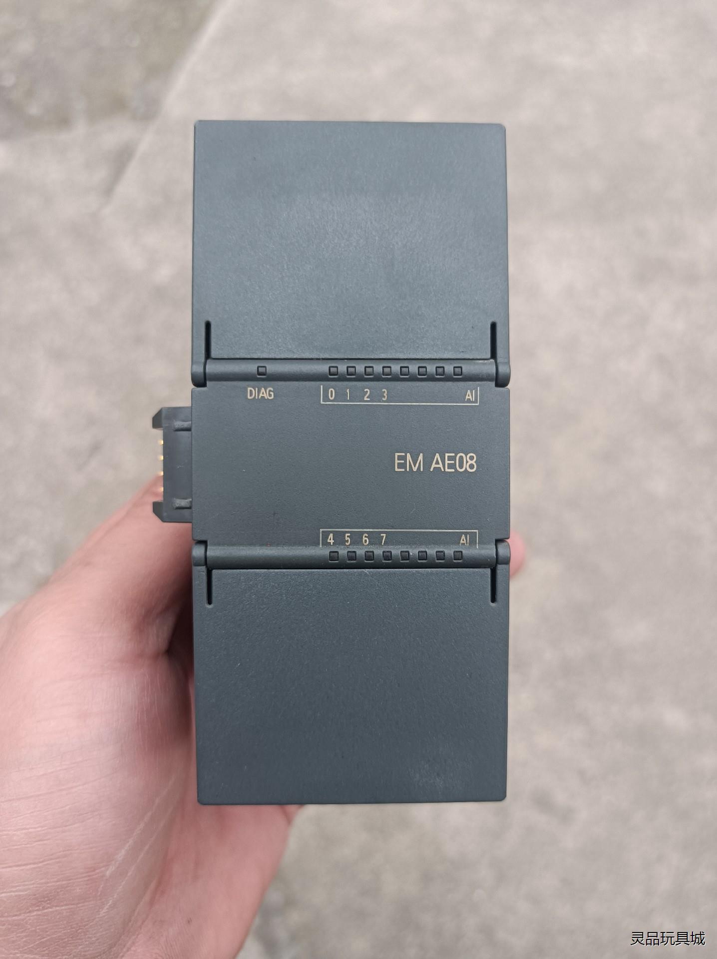 西门子S7-200SMART   288-3AE08-0AA议价商品