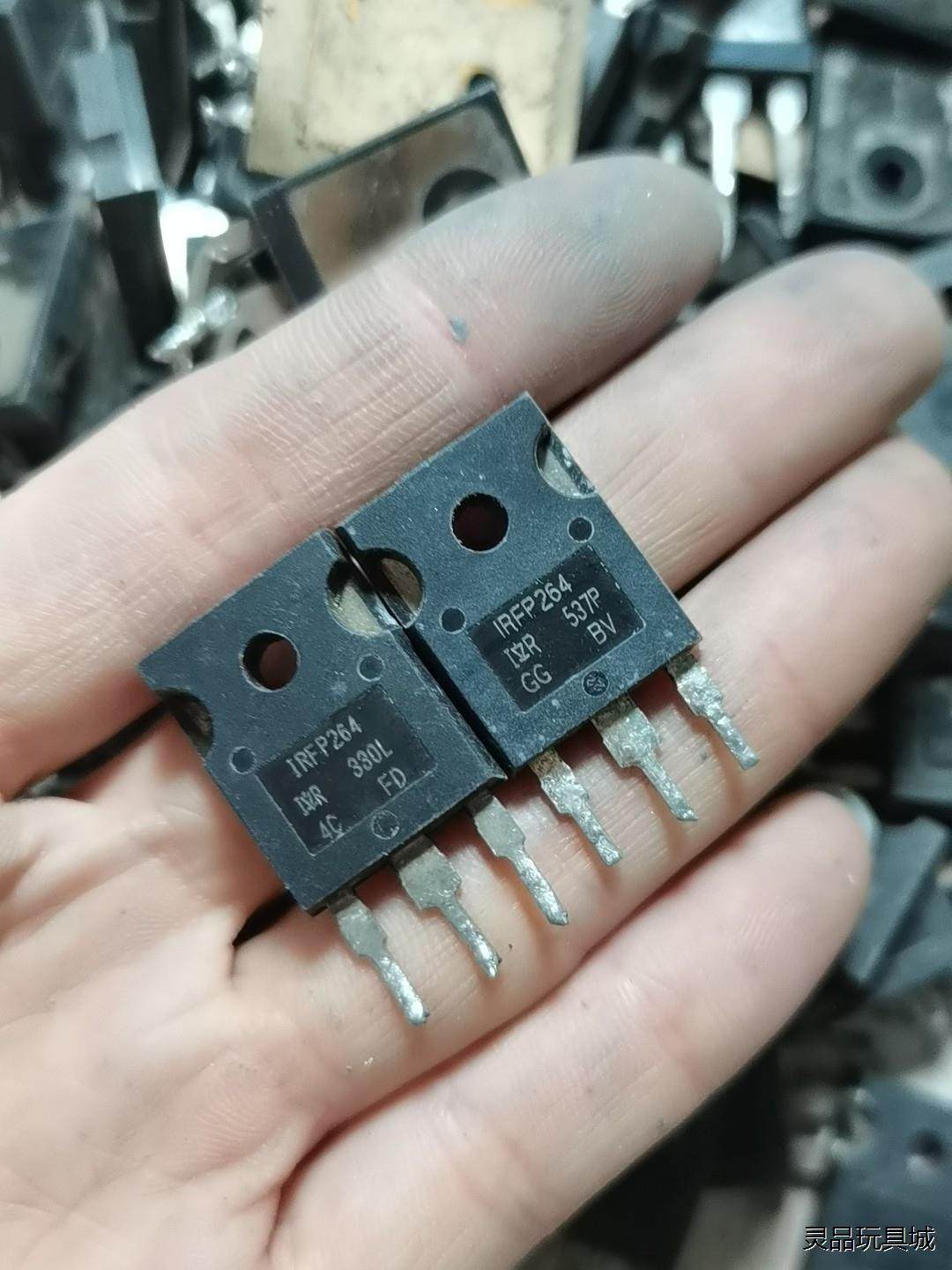 IRFP264 原装进口拆机 38A250V 场效应管议价商品