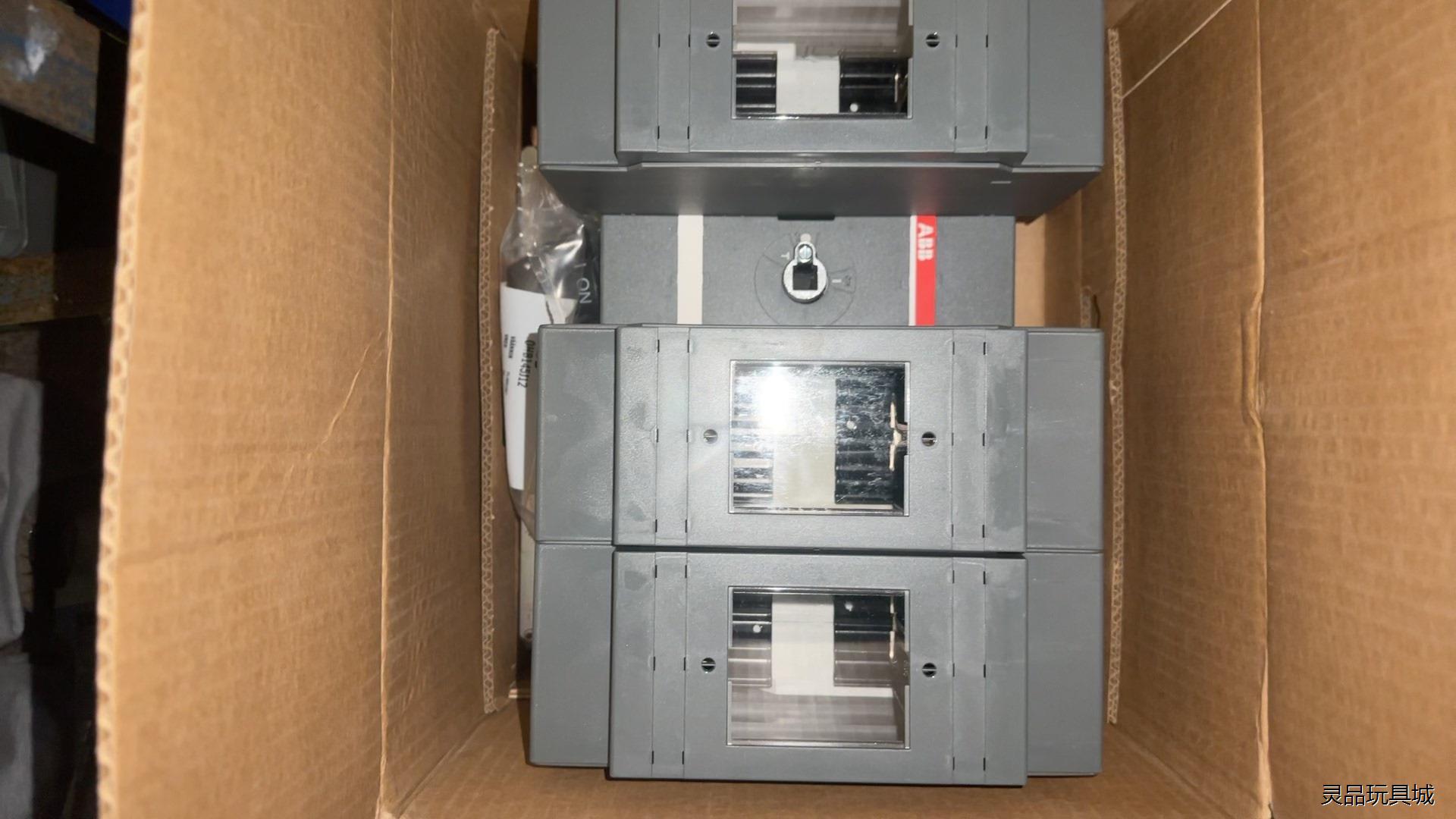 全新正品ABB隔离开关熔断器组OS630D12P 订货号：1议价商品