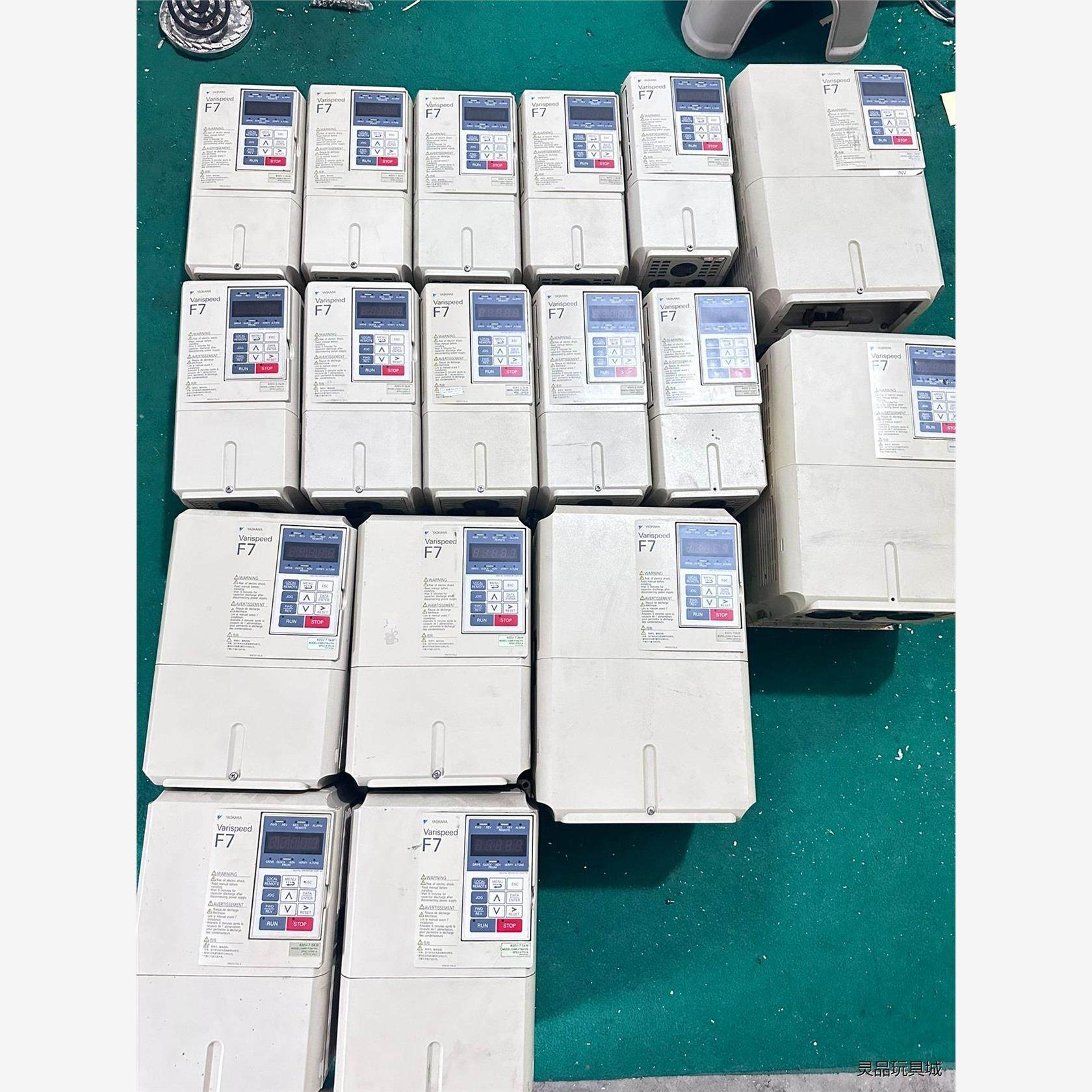 安川F7变频器CIMR-B40P4