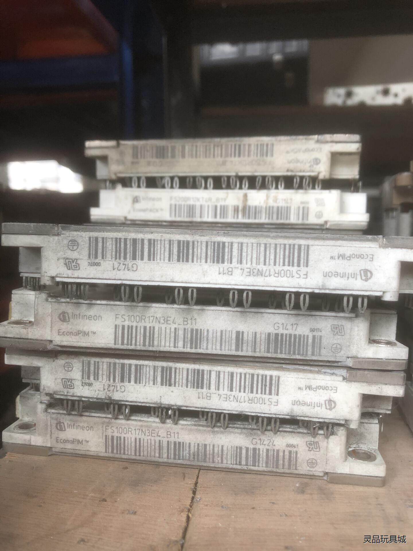 FS100R17N3E4-B11议价商品